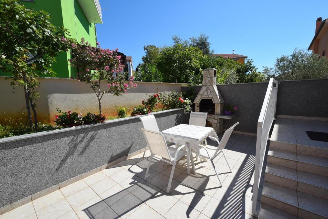 Apartments Marjolovic นยีวีเซ ภายนอก รูปภาพ